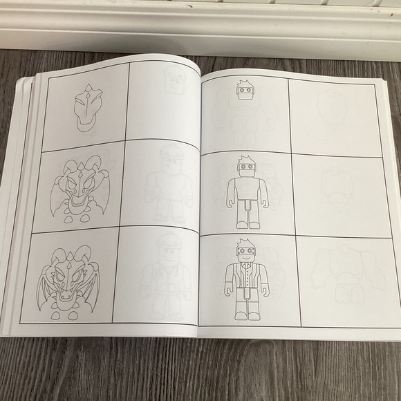 Roblox Learn to Draw Characters Book - Picture 4 of 4